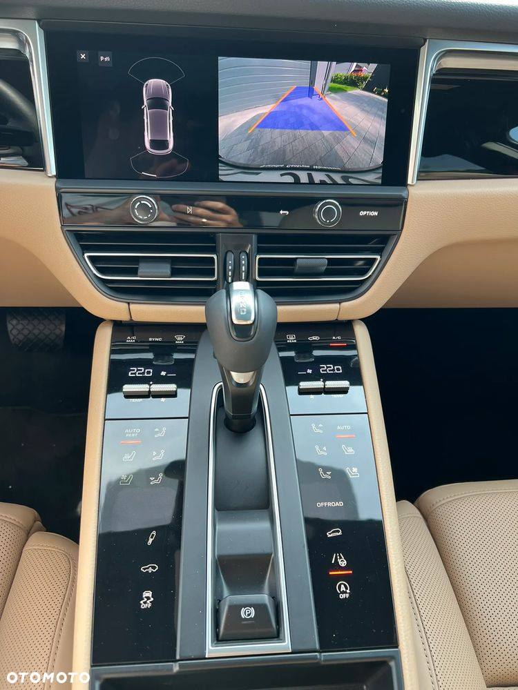 Porsche Macan - 8