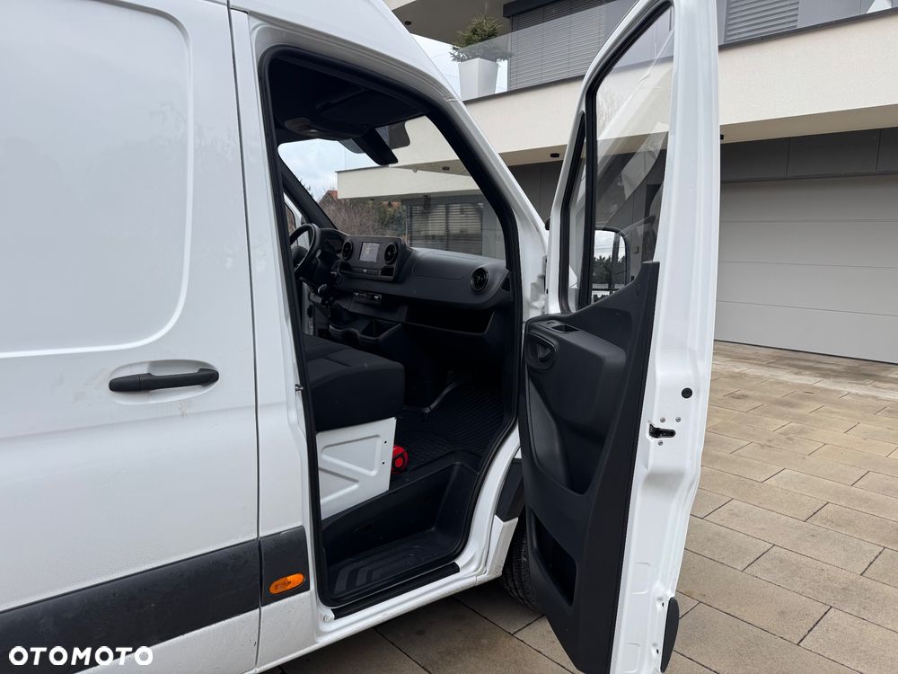 Mercedes-Benz Sprinter 317 CDI Maxii - 29