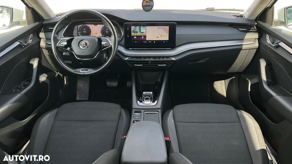 Skoda Octavia 2.0 TDI DSG Style - 10