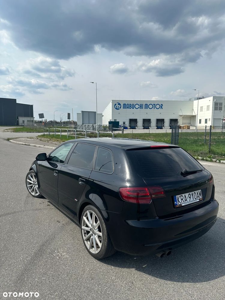 Audi A3 Sportback 2.0 TDI Ambiente - 3