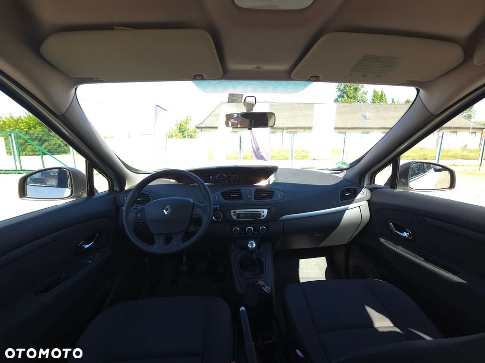 Renault Scenic 1.6 16V 110 TomTom Edition - 33