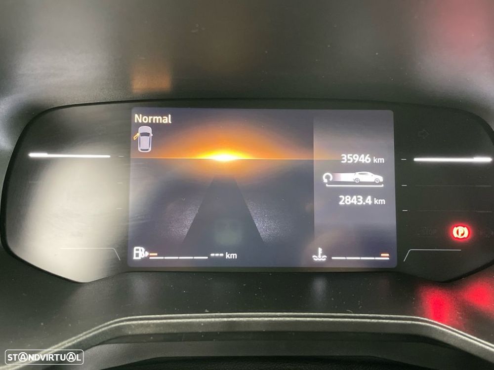 Renault Clio 1.0 TCe Evolution - 8