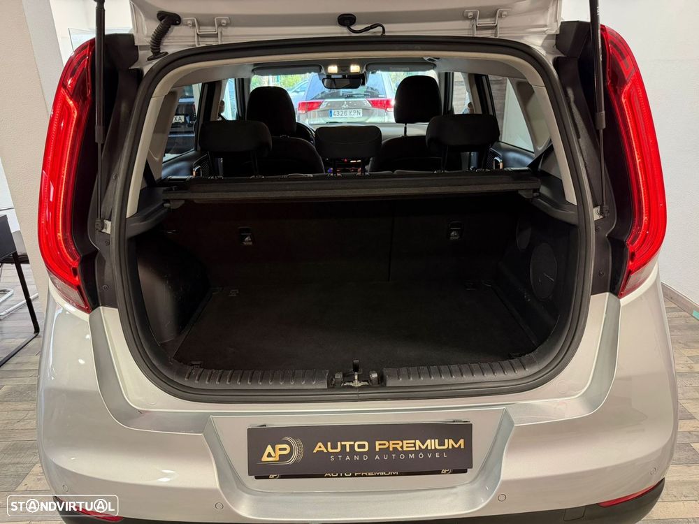 Kia e-Soul 64kWh - 26