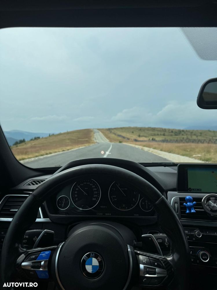 BMW Seria 3 320d Aut. Sport Line - 5