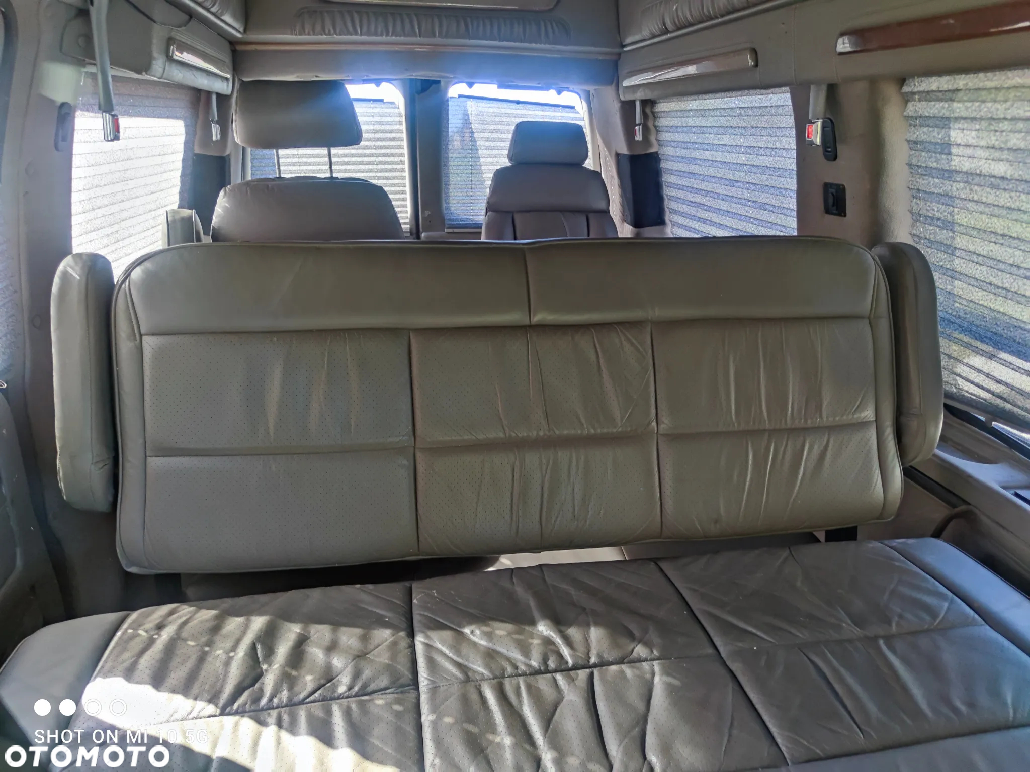 Chevrolet Express - 13
