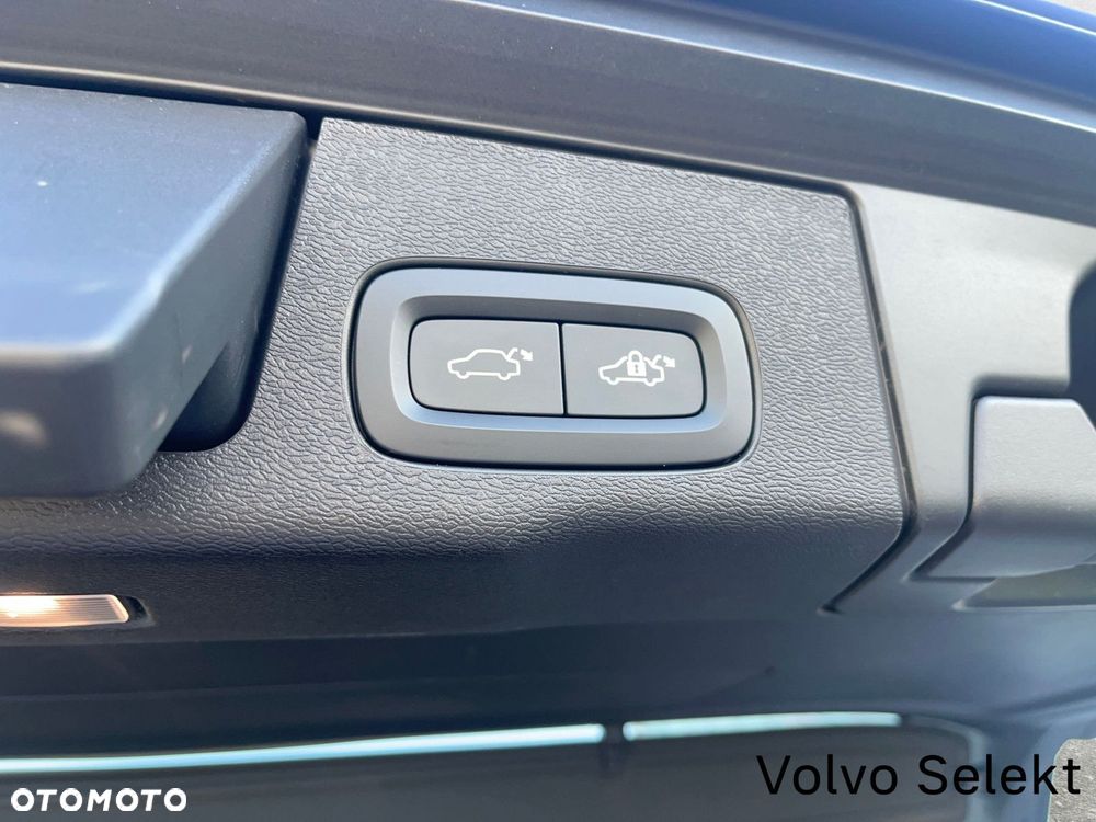 Volvo XC 60 - 18