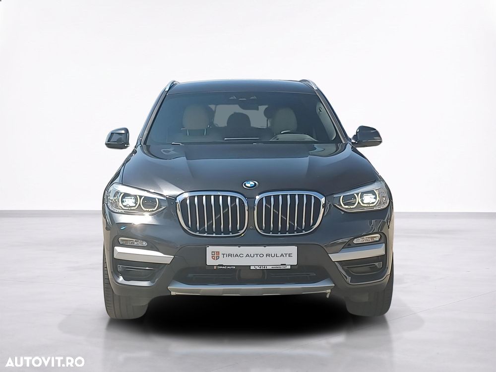 BMW X3 xDrive20d AT Luxury Line - 9