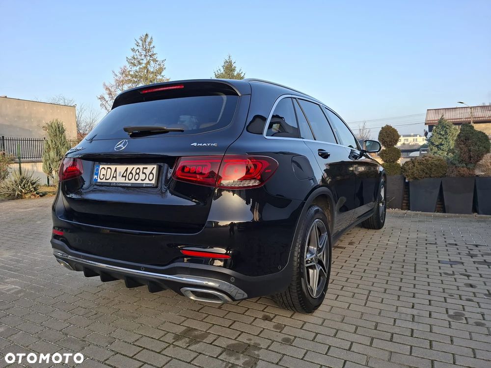 Mercedes-Benz GLC 200 4-Matic - 4