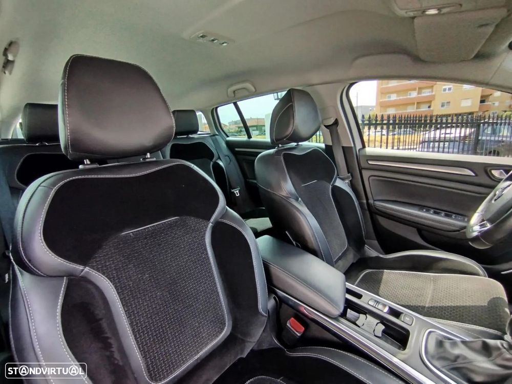 Renault Mégane Sport Tourer 1.6 dCi GT Line J18 - 16