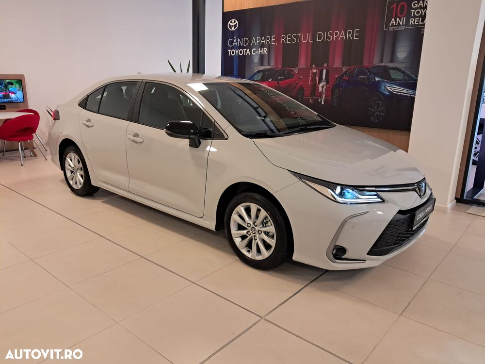 Toyota Corolla 1.8 HSD Business - 4