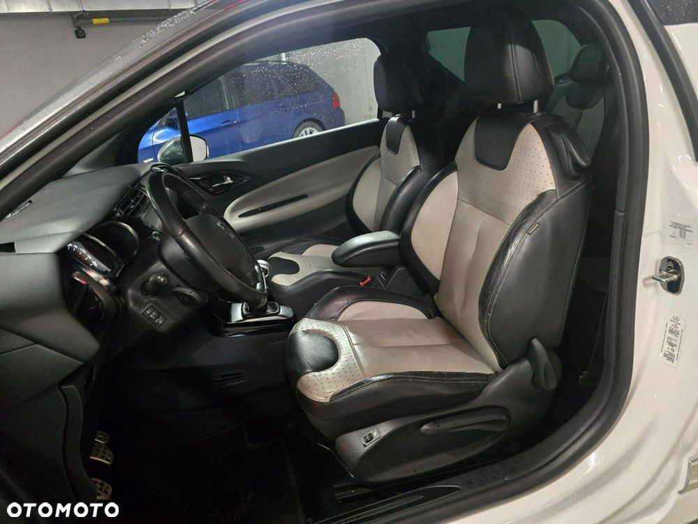 Citroën DS3 1.6 THP SportChic - 17