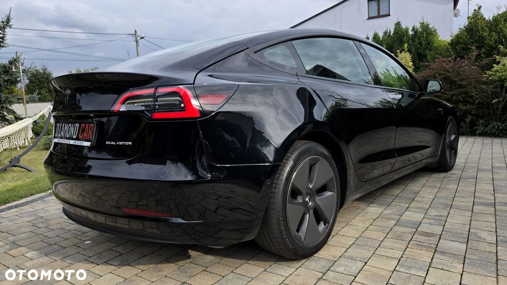 Tesla Model 3 - 15
