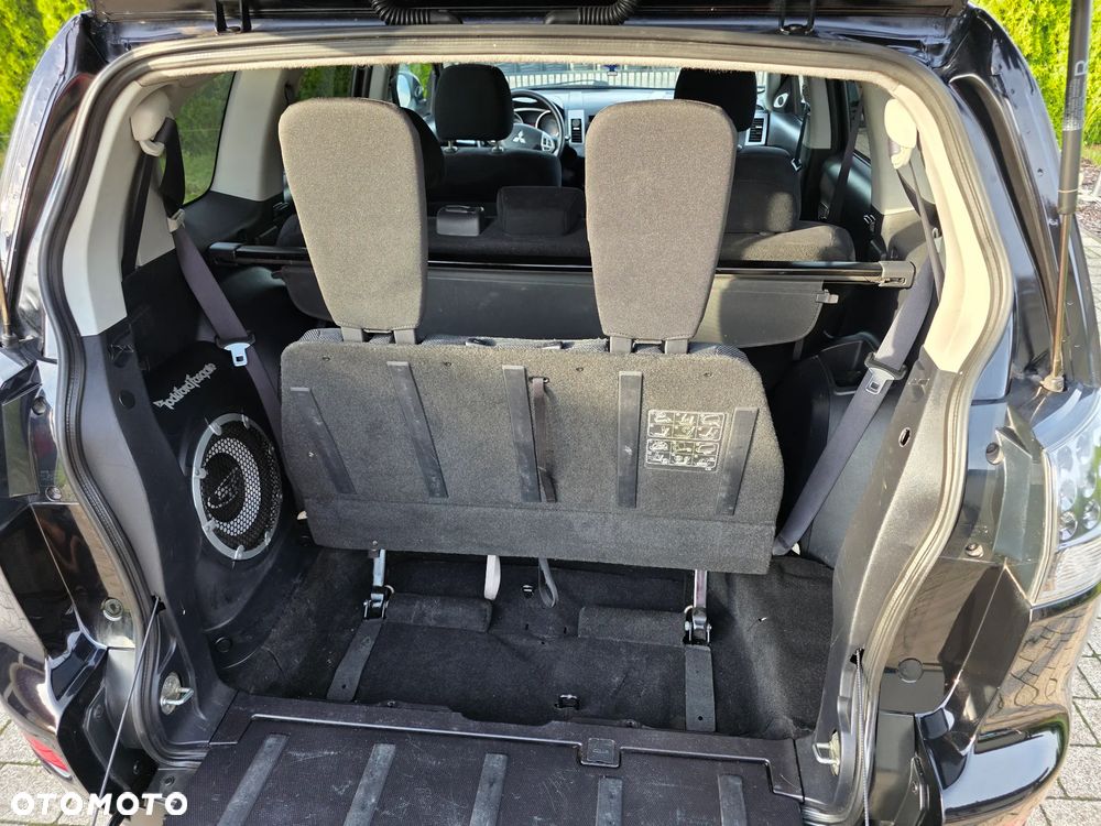 Mitsubishi Outlander 2.0 DID Intense - 21