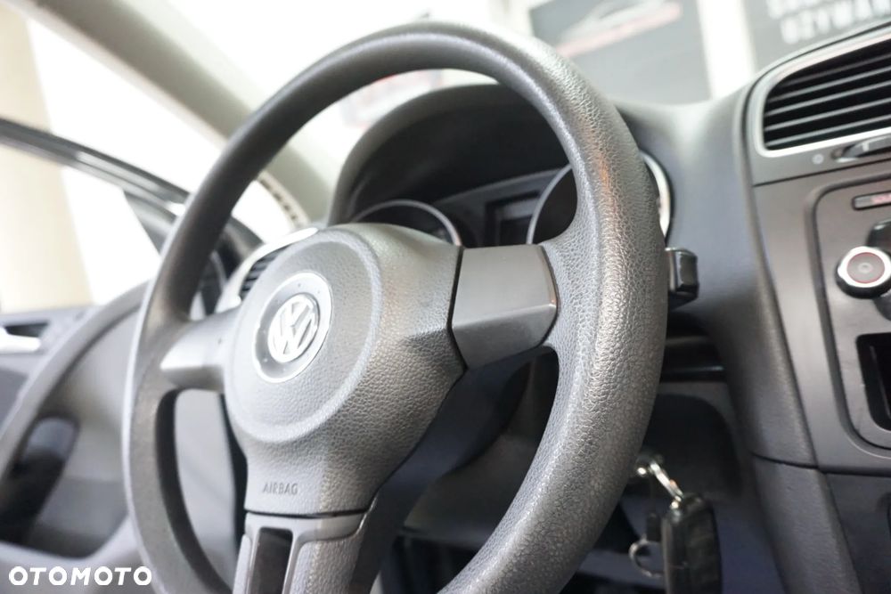 Volkswagen Golf 2.0 TDI DPF Comfortline - 20