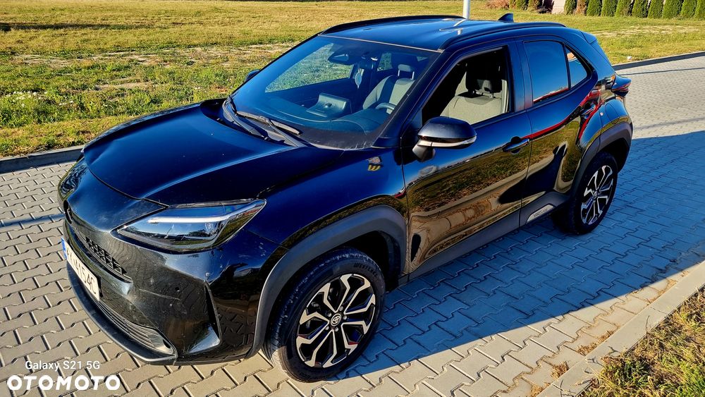 Toyota Yaris Cross Hybrid 1.5 Comfort AWD - 4