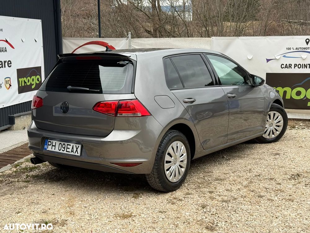 Volkswagen Golf 1.6 TDI DPF Comfortline - 4