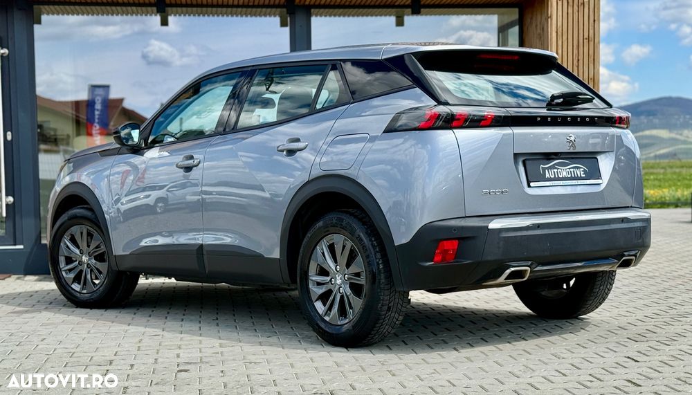 Peugeot 2008 PureTech 130 EAT8 Allure Pack - 4