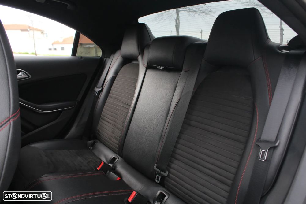 Mercedes-Benz CLA 220 CDI AMG Line Aut. - 32