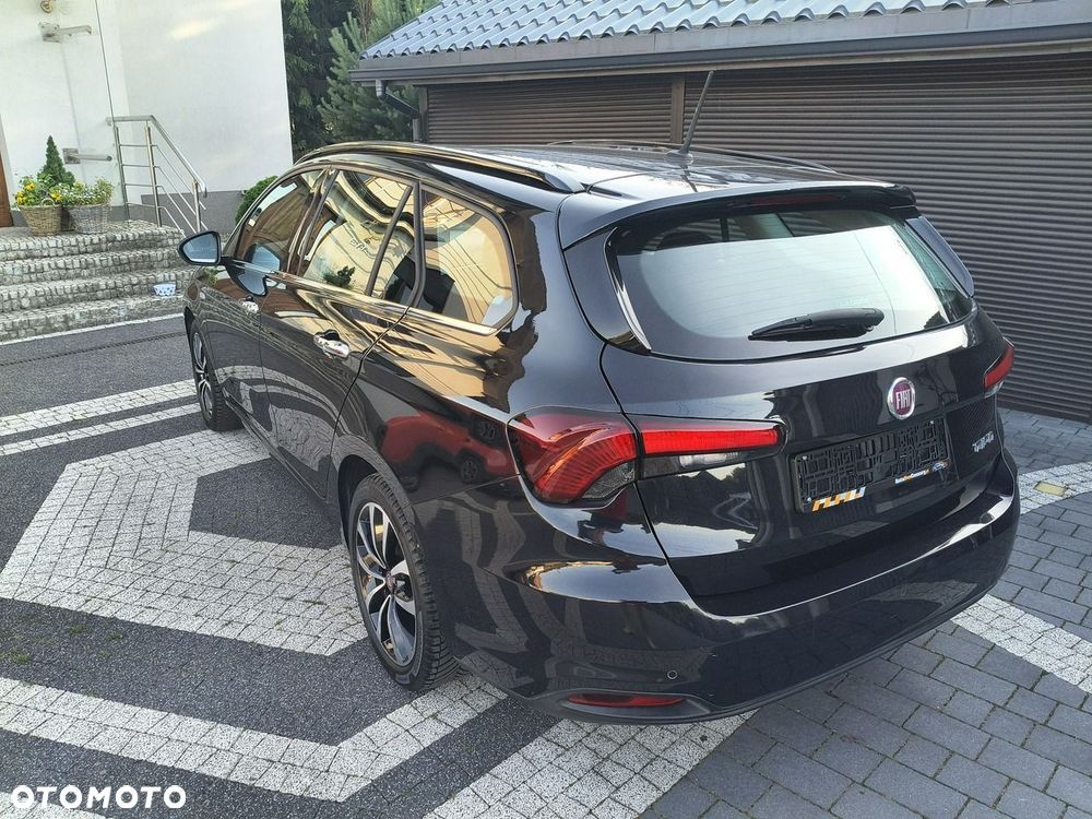 Fiat Tipo 1.4 T-Jet 16v Lounge EU6d - 25
