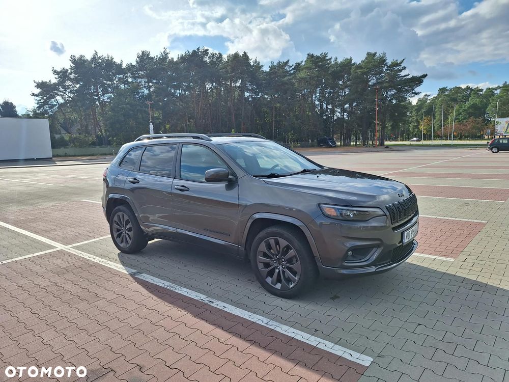 Jeep Cherokee - 11