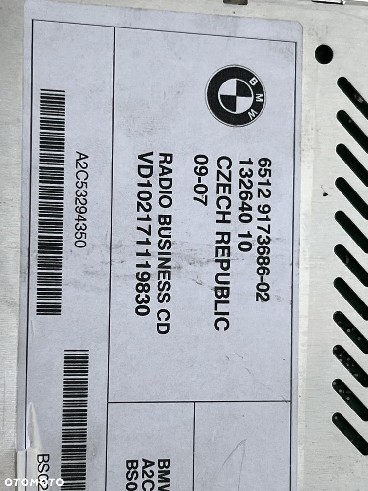 Radio Bmw x3 e83 sprawne ! Posiada wyjście Aux ! - 2