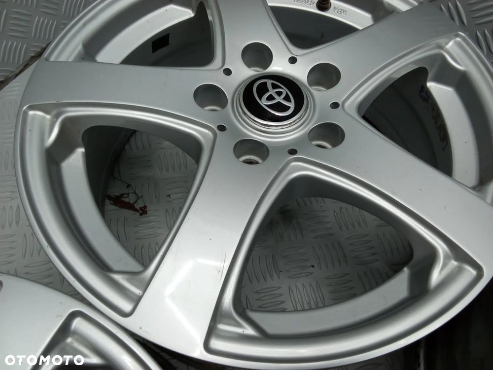 Felgi Toyota Auris Corolla Rav4 Avensis 6,5Jx16 et45 5x114,3 - 10