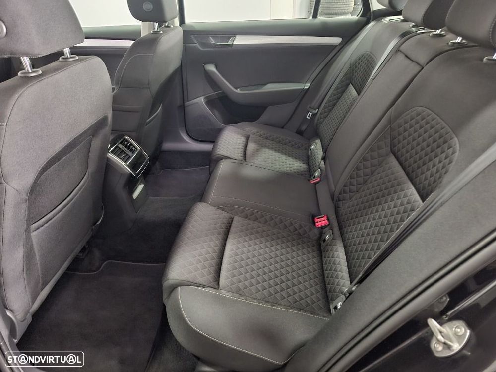 Skoda Superb Break - 14