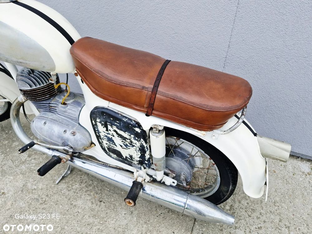 Honda NX - 11