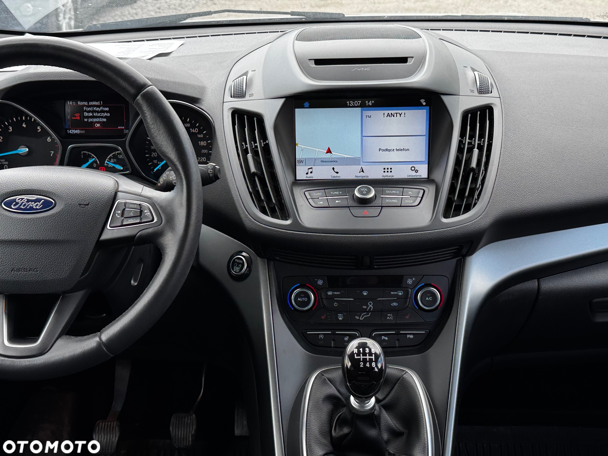 Ford Kuga 1.5 EcoBoost 2x4 Cool & Connect - 27
