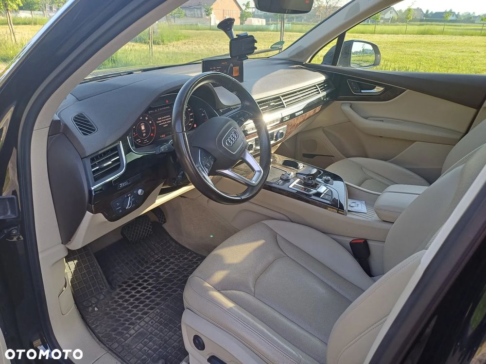 Audi Q7 - 5