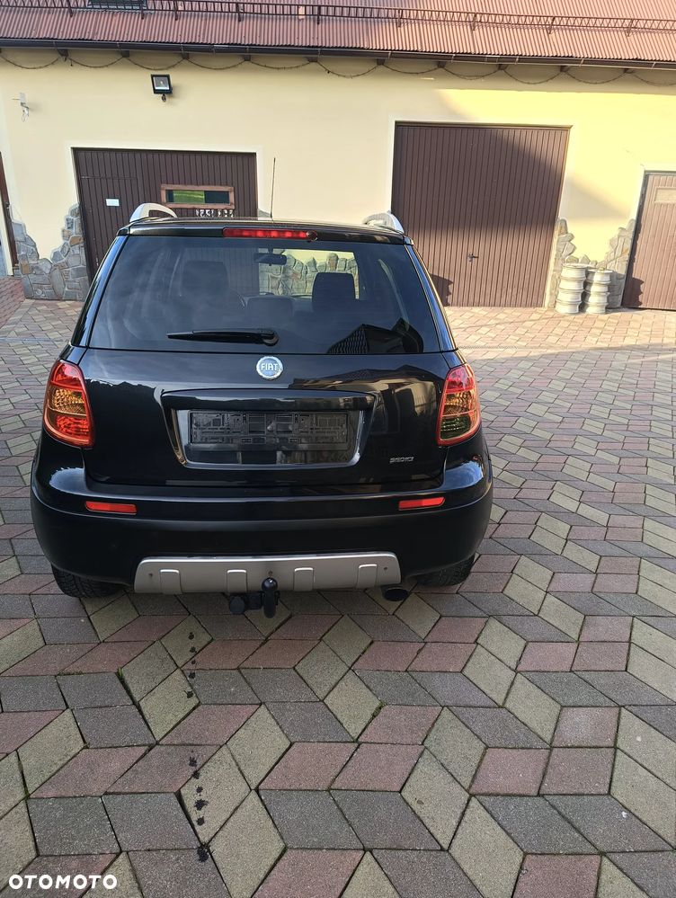 Suzuki SX4 - 5