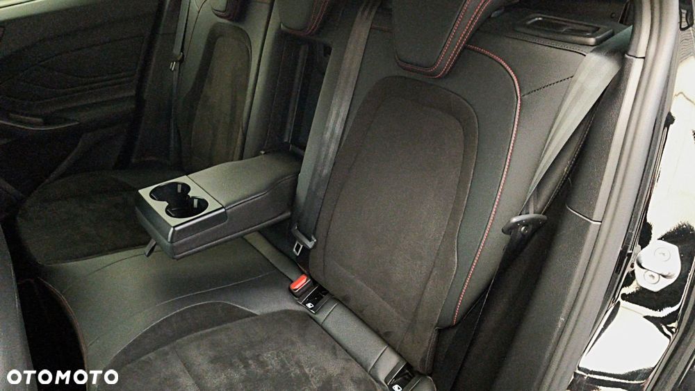 Ford Focus 2.3 EcoBoost ST X - 13