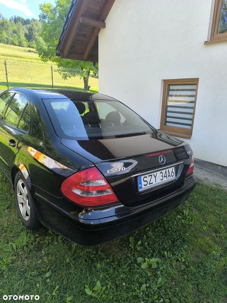 Mercedes-Benz Klasa E 270 CDI Classic - 4