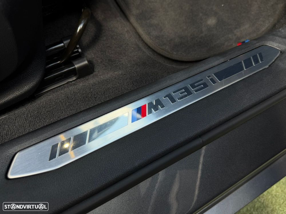 BMW M135i xDrive - 22