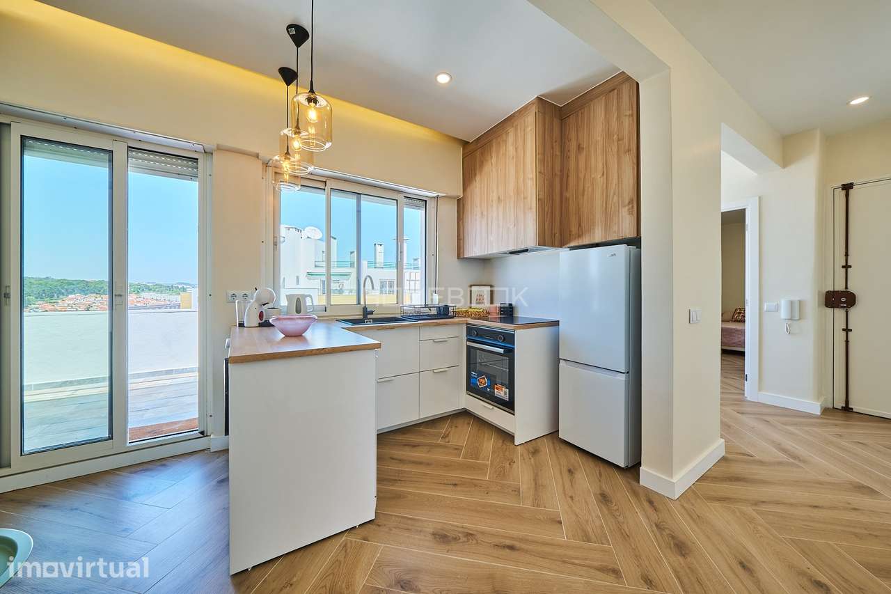 T2 com terraço privado (30m²) – Arrendamento até Out.2026 - CAMPOLIDE - Grande imagem: 4/26