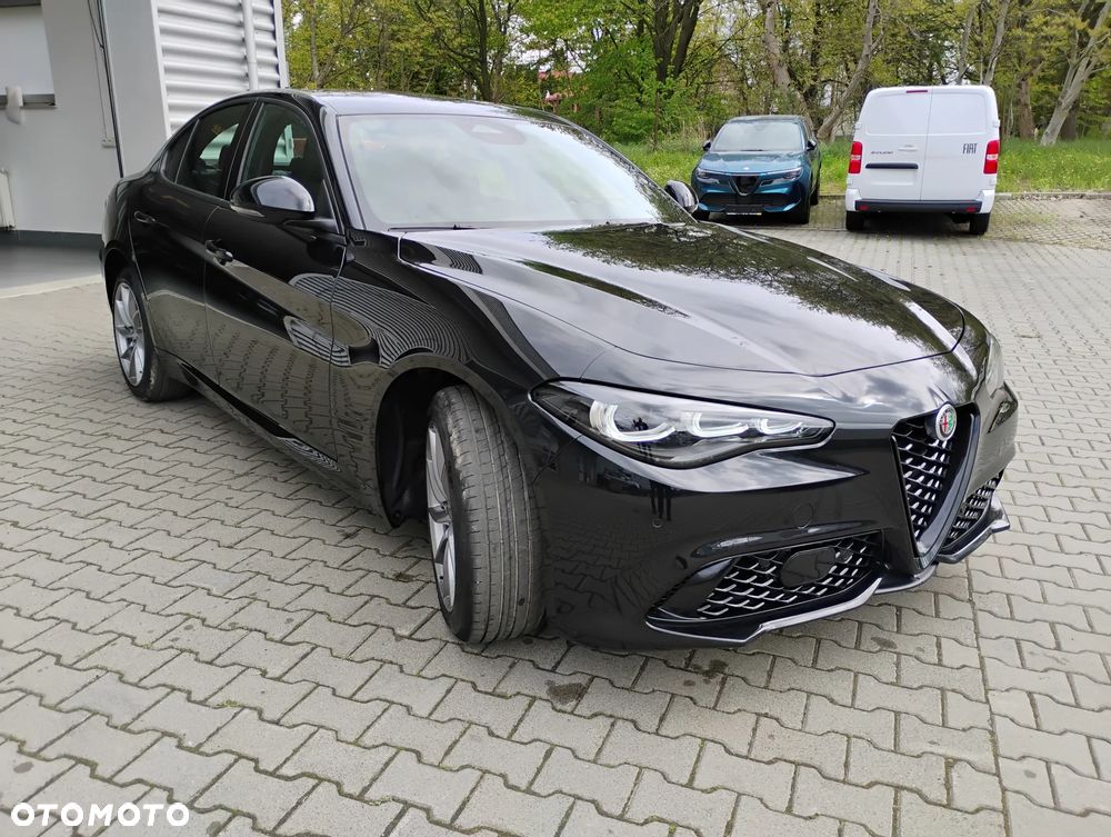 Alfa Romeo Giulia 2.0 Turbo Sprint Q4 - 5