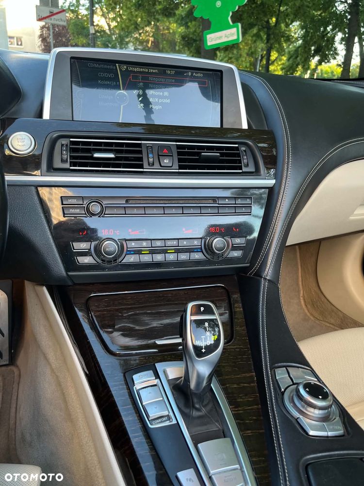 BMW Seria 6 650i - 16