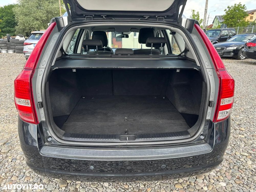 Kia Ceed 1.4 CVVT Attract - 8