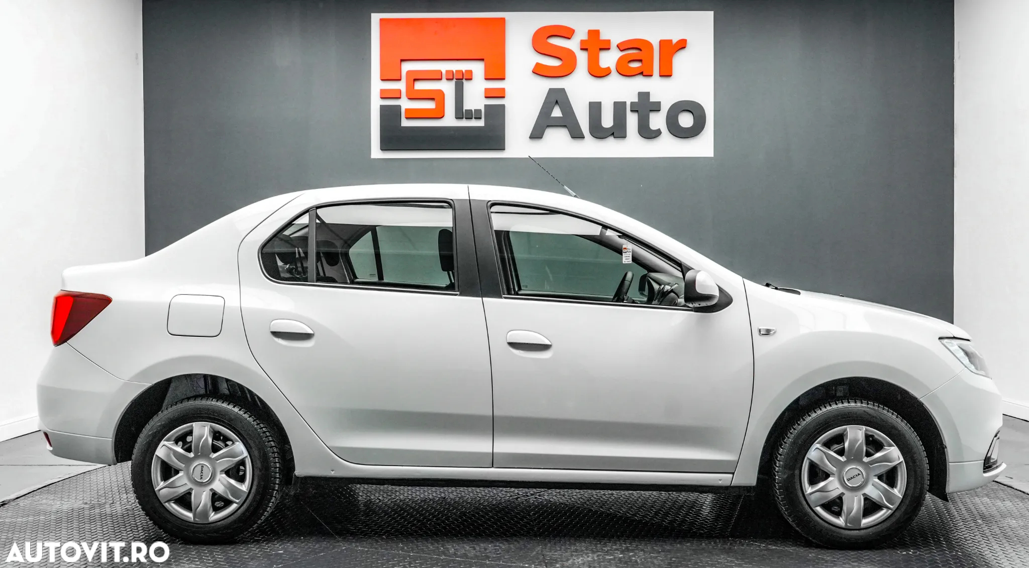 Dacia Logan 0.9 TCe Laureate - 10