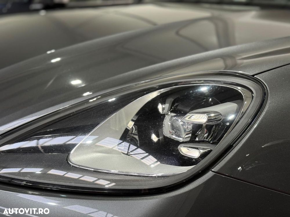 Porsche Cayenne Coupe Tiptronic S - 9