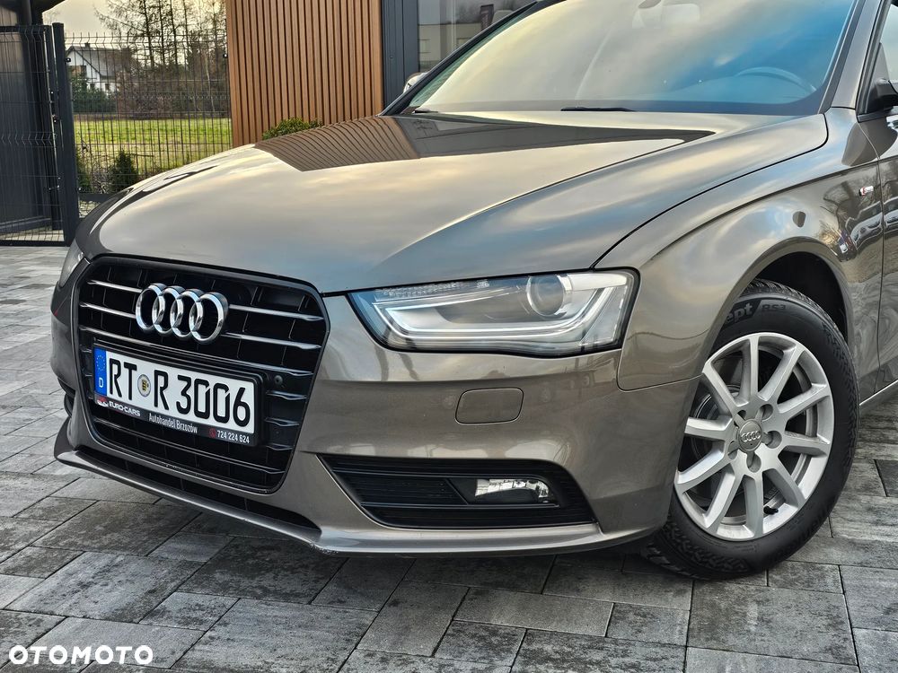 Audi A4 Avant 2.0 TDI DPF multitronic S line Sportpaket - 16