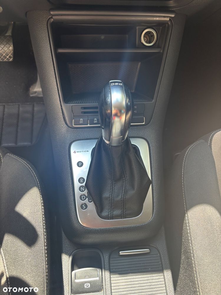 Volkswagen Tiguan 2.0 TDI DPF 4Motion BlueMotion Technology DSG Sport & Style - 13
