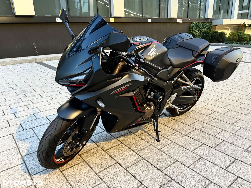Honda CBR - 12