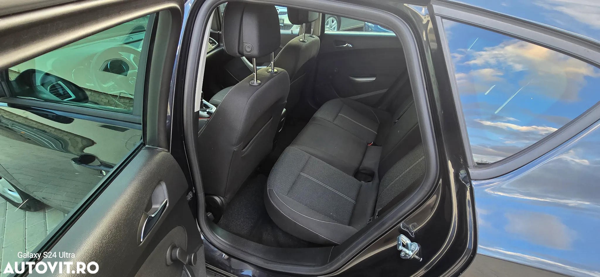 Opel Astra 1.7 CDTI DPF Active - 10