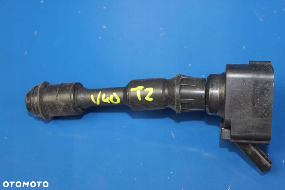 VOLVO V40 II 2.0 T2 122K CEWKA ZAPŁONOWA 31312514 - 2