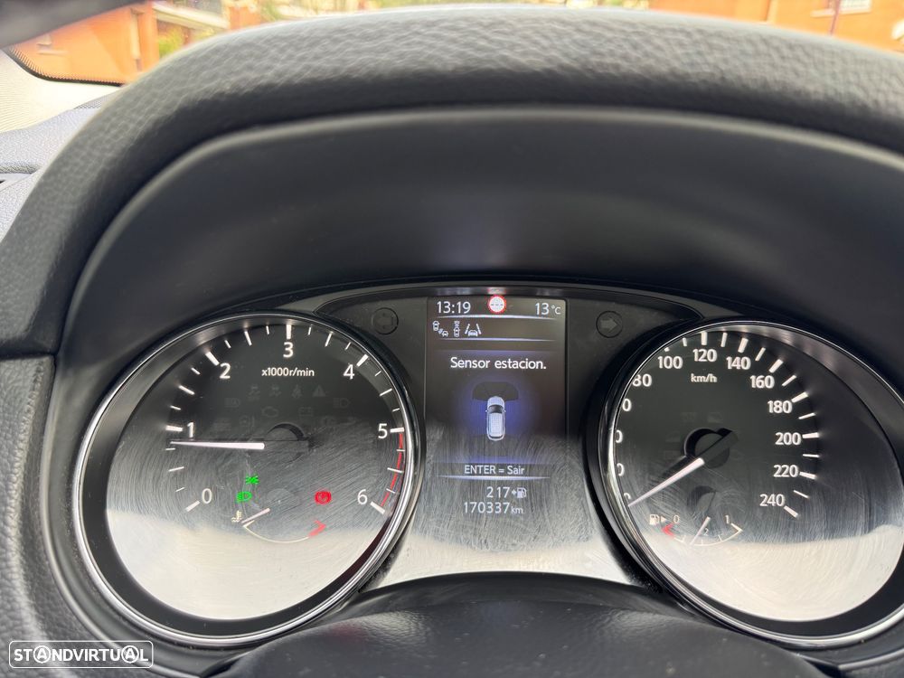 Nissan Qashqai 1.6 dCi 360 - 15