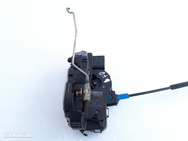 Fecho Porta Frente Dto Opel Astra J Sports Tourer (P10) - 5