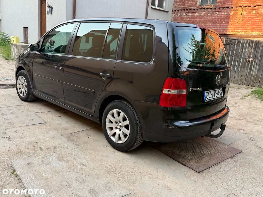 Volkswagen Touran 1.9 TDI Conceptline - 5