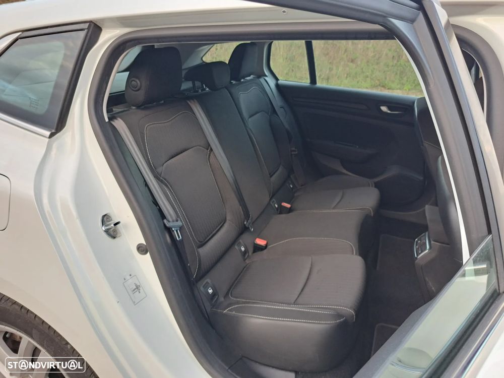 Renault Mégane Sport Tourer 1.5 Blue dCi Business - 25