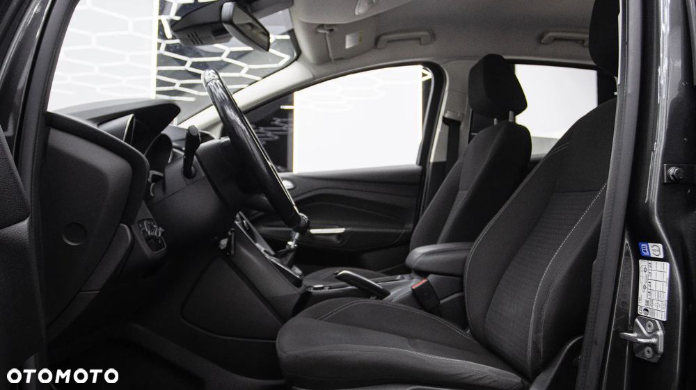 Ford C-MAX - 13